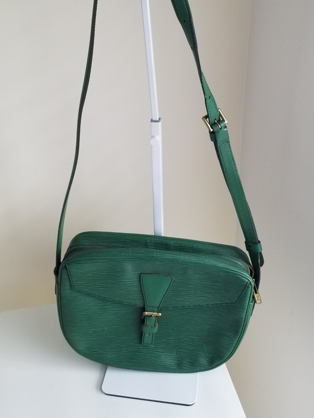 Louis Vuitton Green Epsom Shoulder Bag- Great Condition